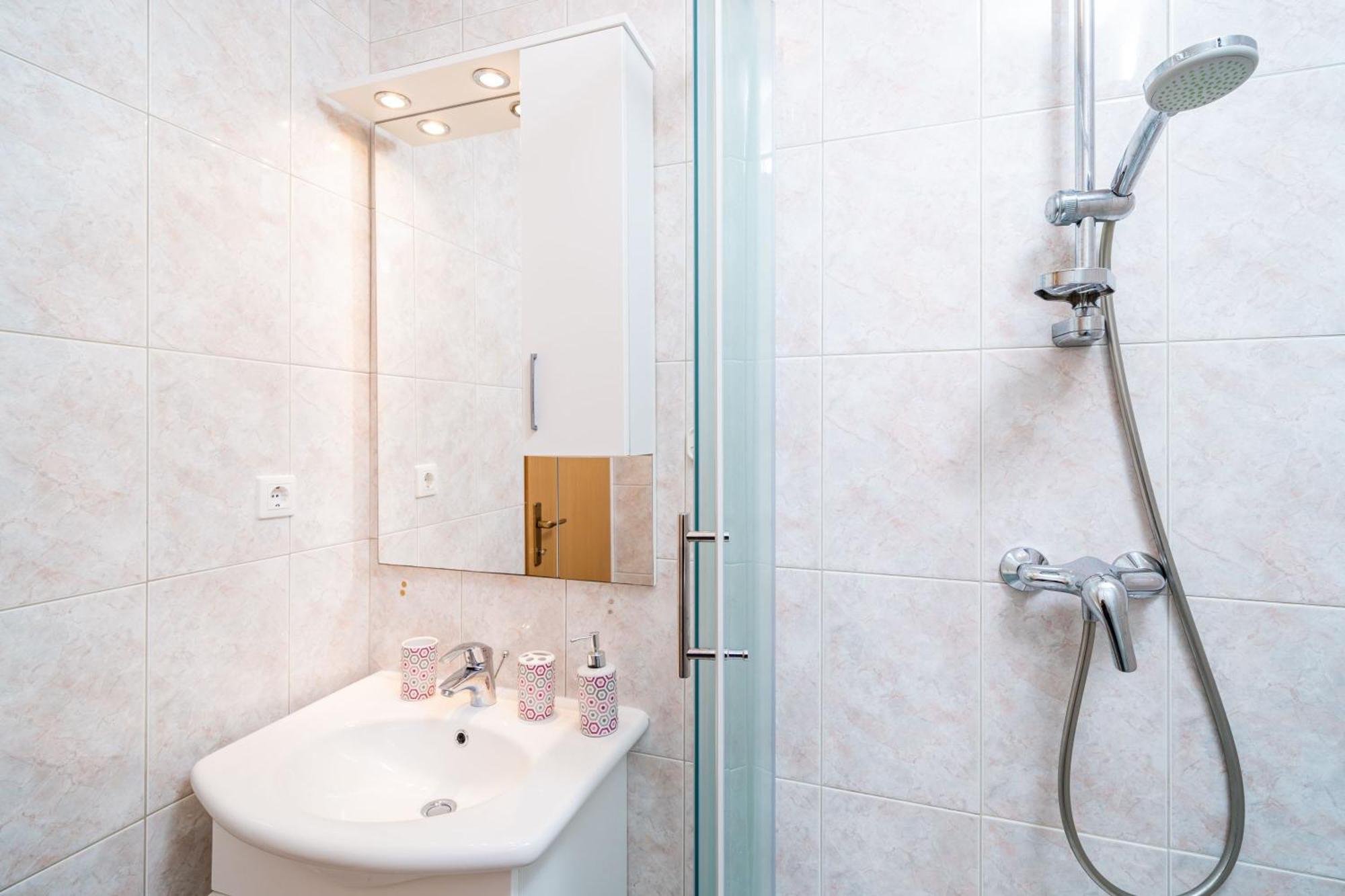 Apartments Zarac Dubrovnik Rom bilde