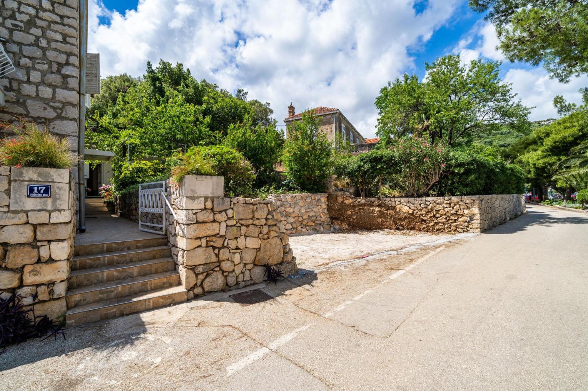 Apartments Zarac Dubrovnik Rom bilde